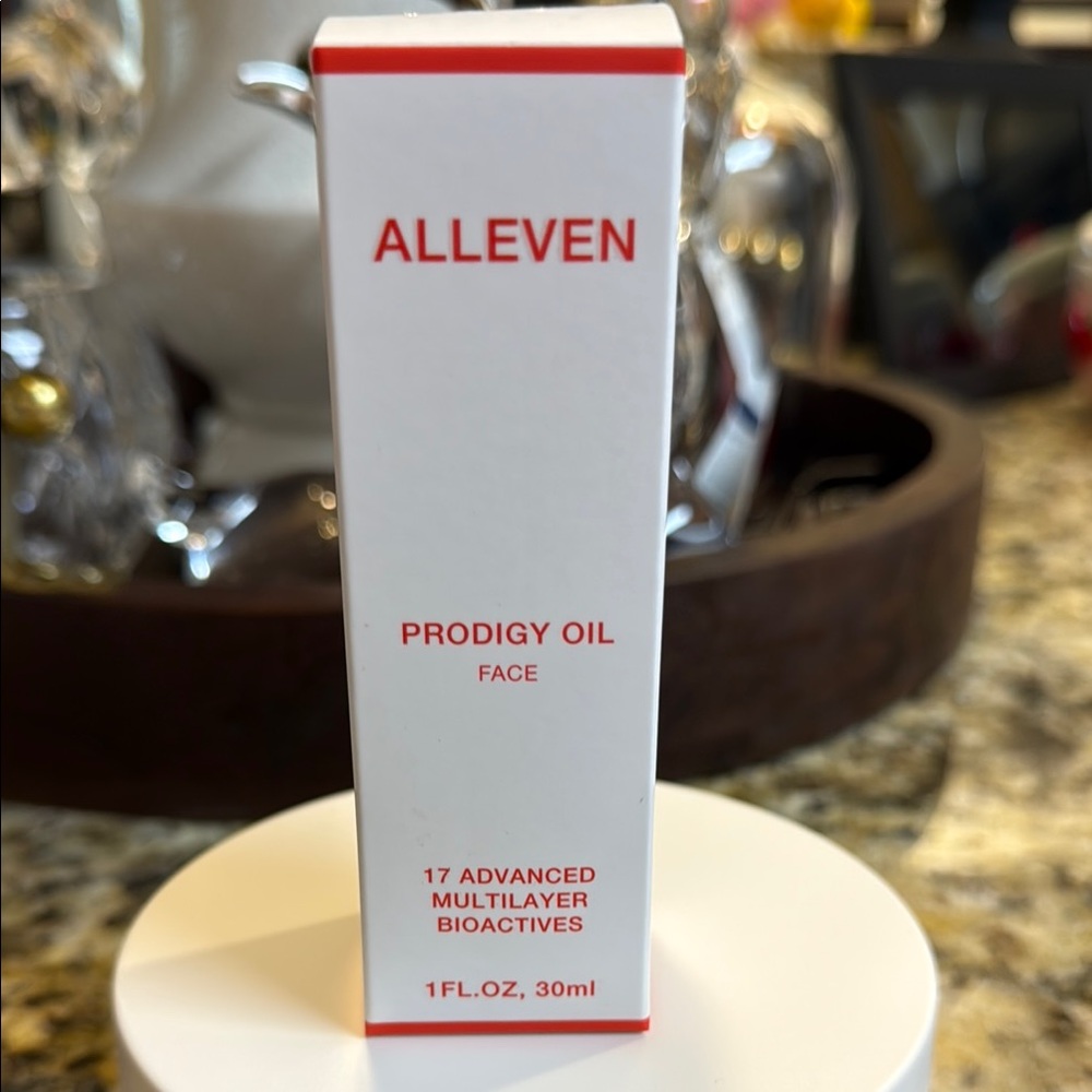 ALLEVEN Prodigy Oil Skincare Serum & Face Oil
30ML - Picture 5 of 6